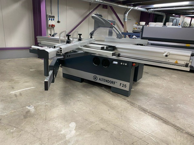 Altendorf F25_03 2022