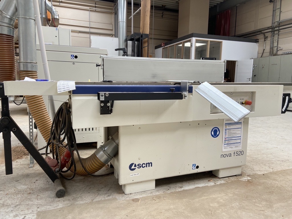 SCM nova F 520 2018